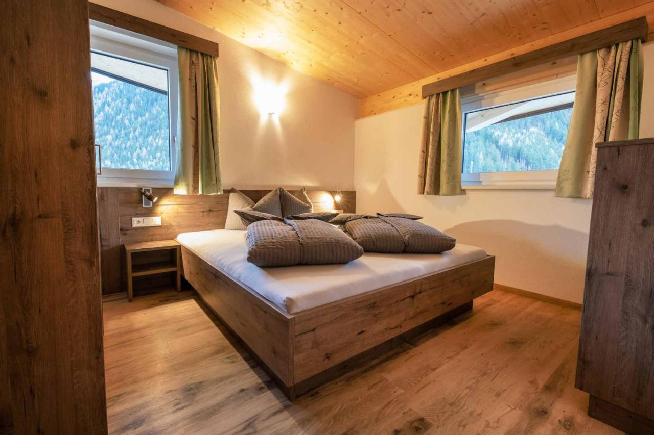 Ferienhaus Gipfelblick Neustift im Stubaital Exterior foto