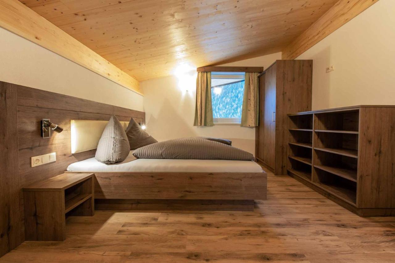 Ferienhaus Gipfelblick Neustift im Stubaital Exterior foto