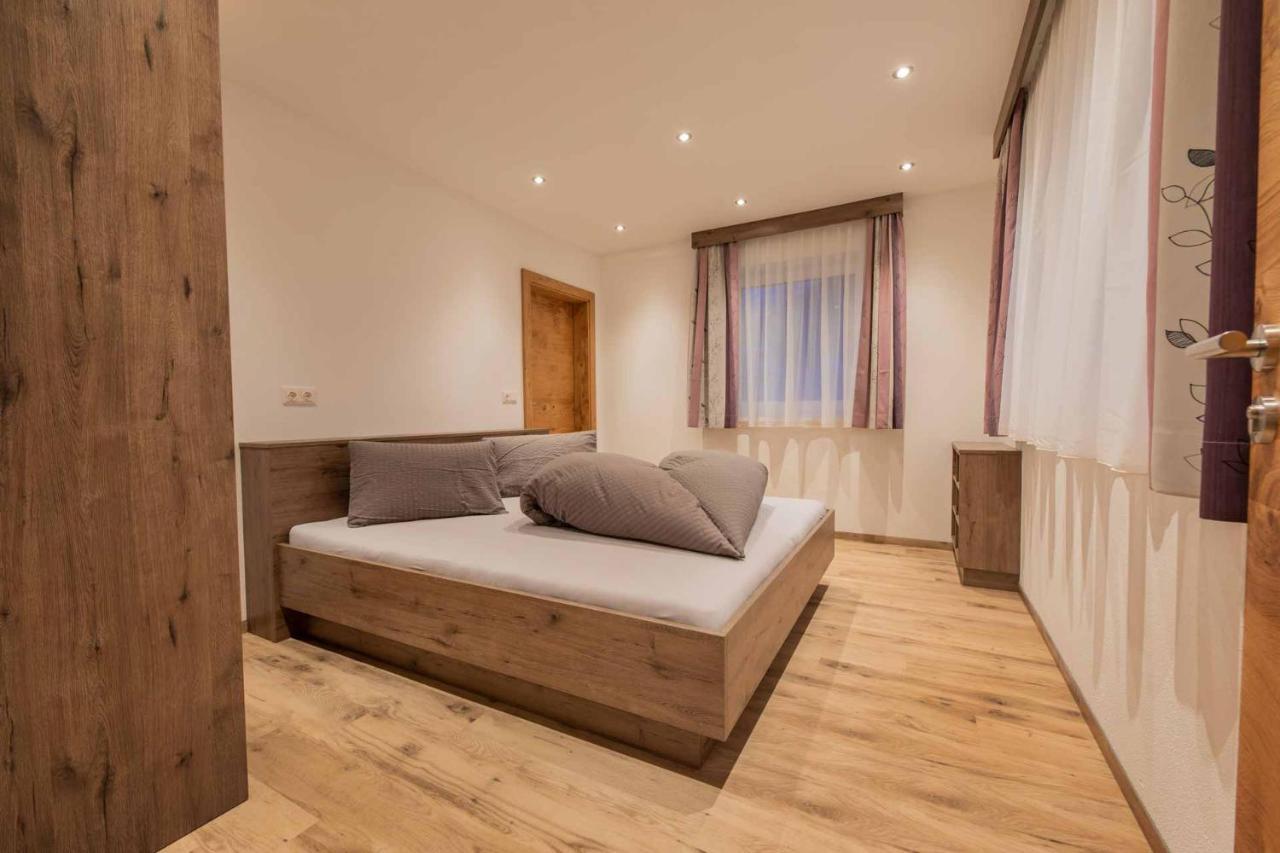 Ferienhaus Gipfelblick Neustift im Stubaital Exterior foto
